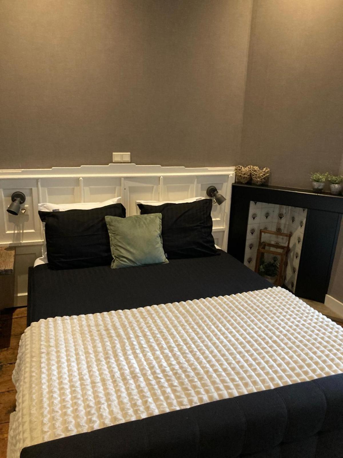 Logement De Drie Stokvisschen ミデルブルグ エクステリア 写真